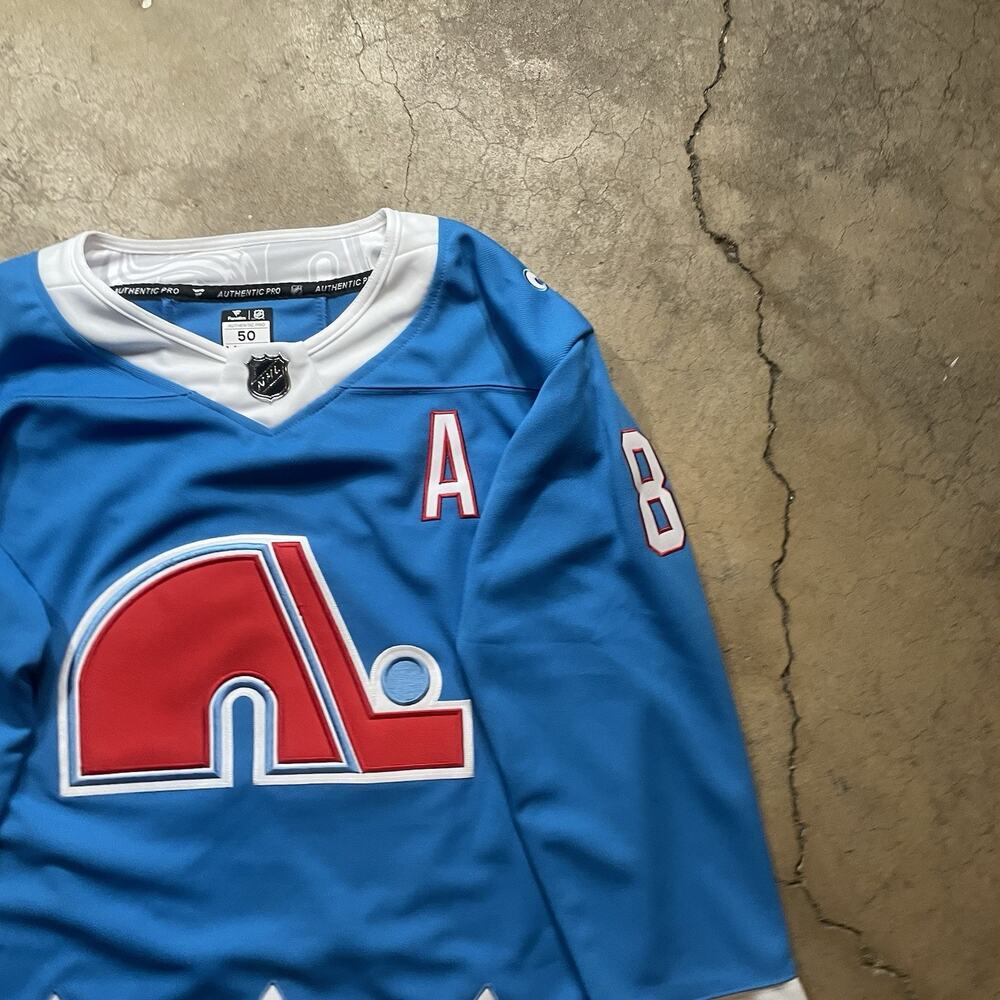 Cale Makar Colorado Avalanche Blue Retro Jersey Mens Size Medium 50 - Picture 5 of 8